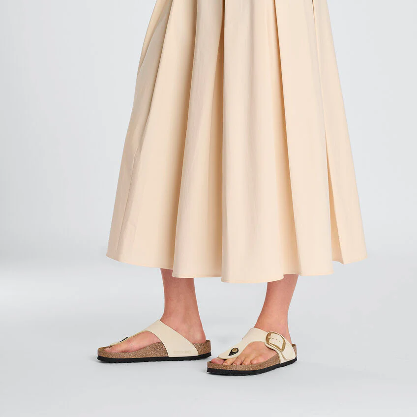 BIRKENSTOCK- GIZEH BIG BUCKLE NUBUCK LEATHER SANDAL - Image 6