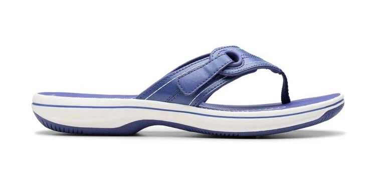 CLARKS - WOMEN'S BREEZE REYNA SANDAL - Image 3
