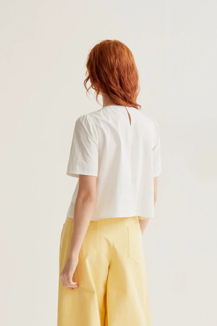COMPANIA FANTASTICA - COTTON TOP WITH FLORAL BUTTONS - Image 5