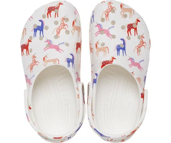 CROCS- KIDS CLASSIC UNICORN CLOG - Image 3