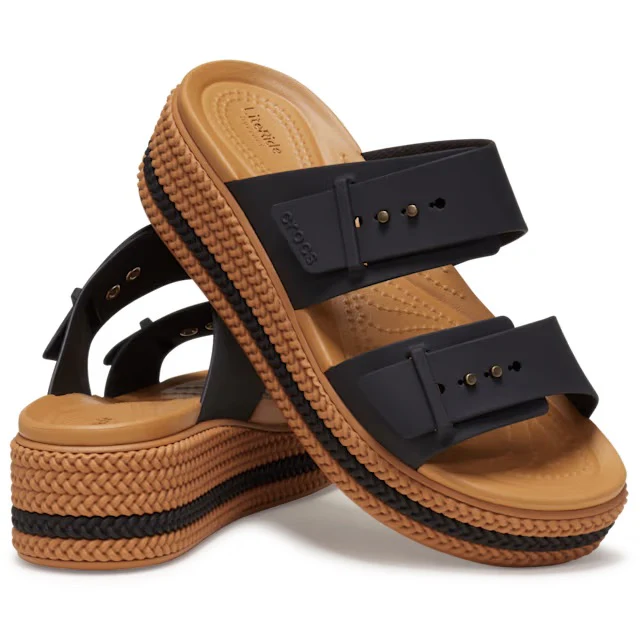 CROCS- WOMEN'S BROOKLYN WOVEN BUCKLE SANDAL - Image 3