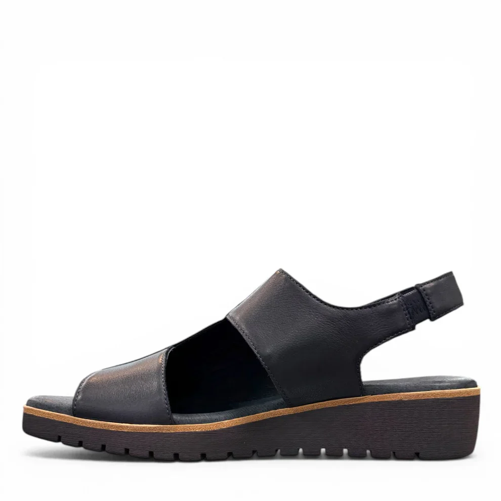 DJANGO & JULIETTE - WOMEN'S KEMMA SHOE - Image 5