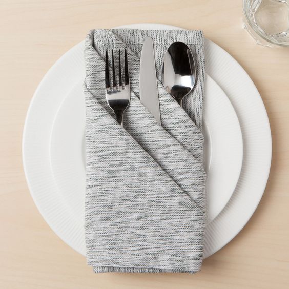 DANICA- TWISTED GRAY NAPKINS - Image 2