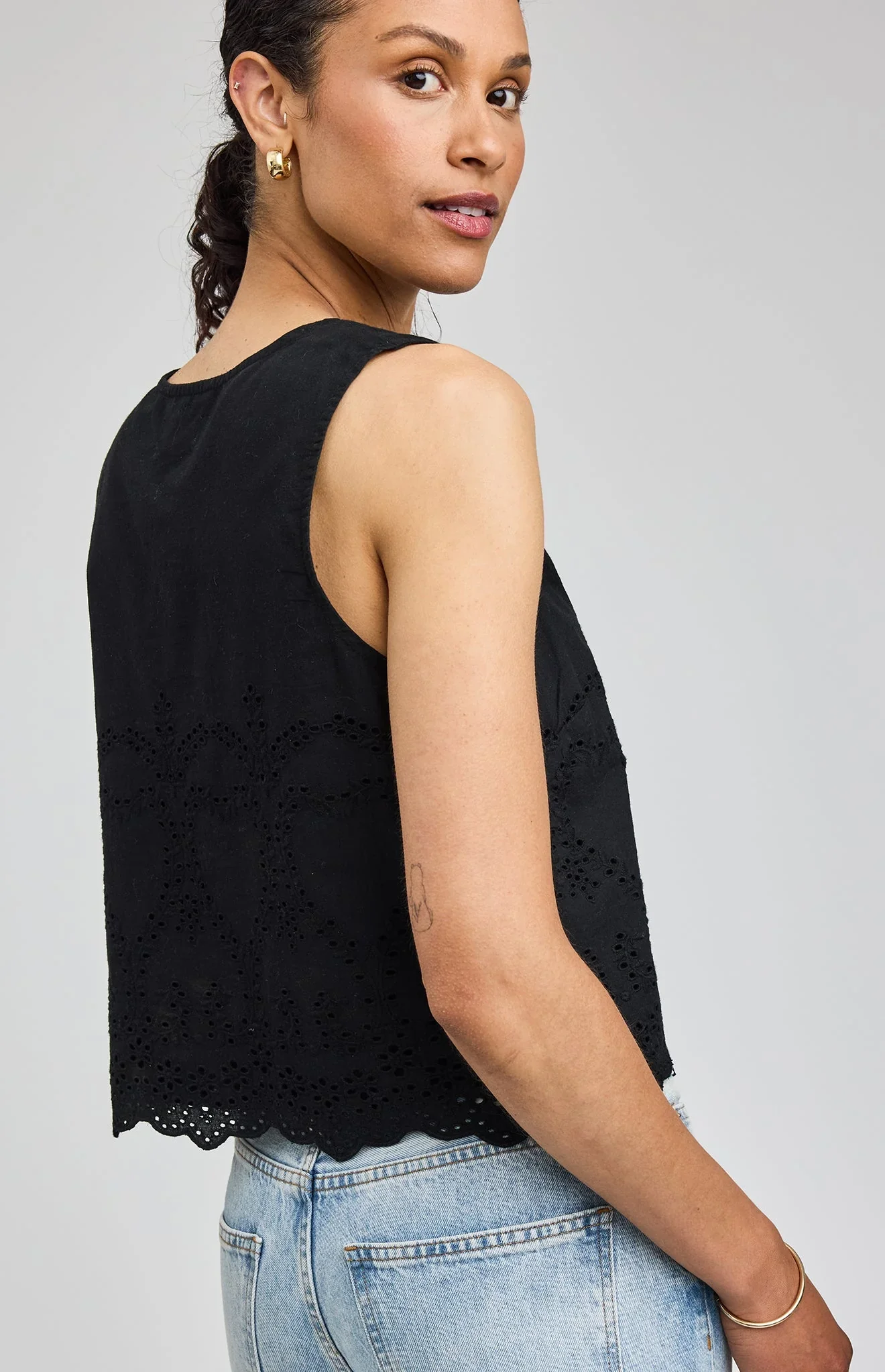 GENTLE FAWN - WOMEN'S RHEA TOP - Image 4