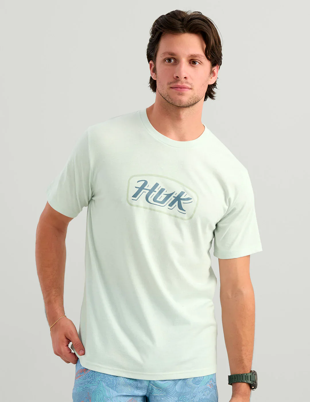 HUK - MEN'S HUK SCRIPT SS TEE - Image 2