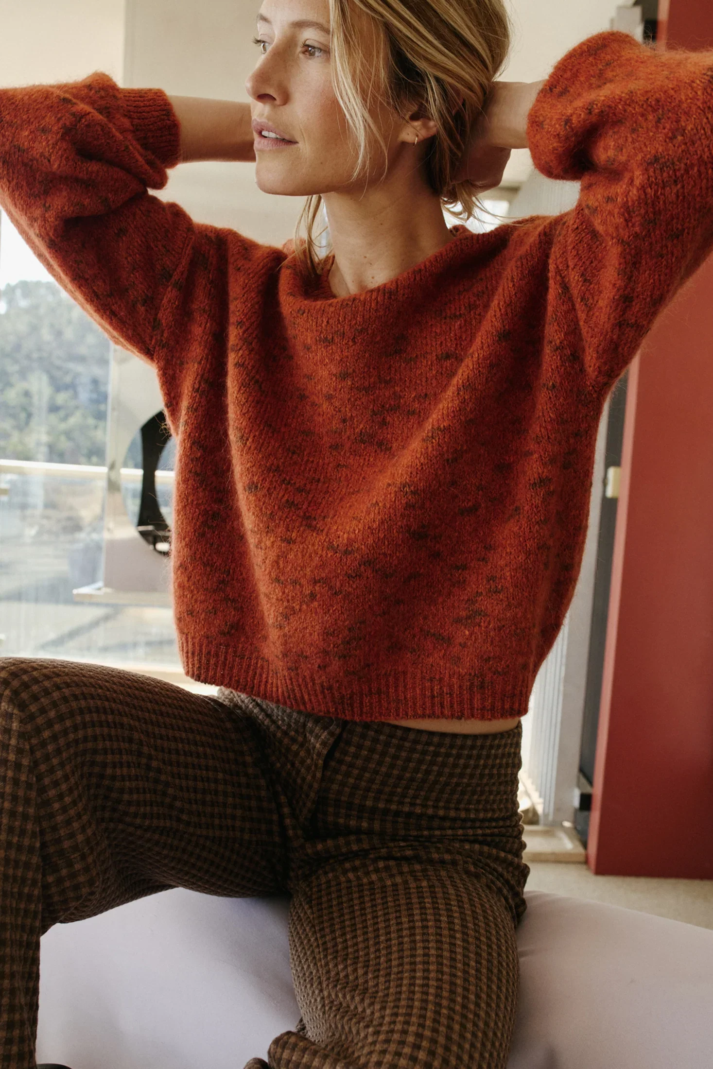 INDI & COLD- WOMEN'S MOHAIR CROP SWEATER - Image 5