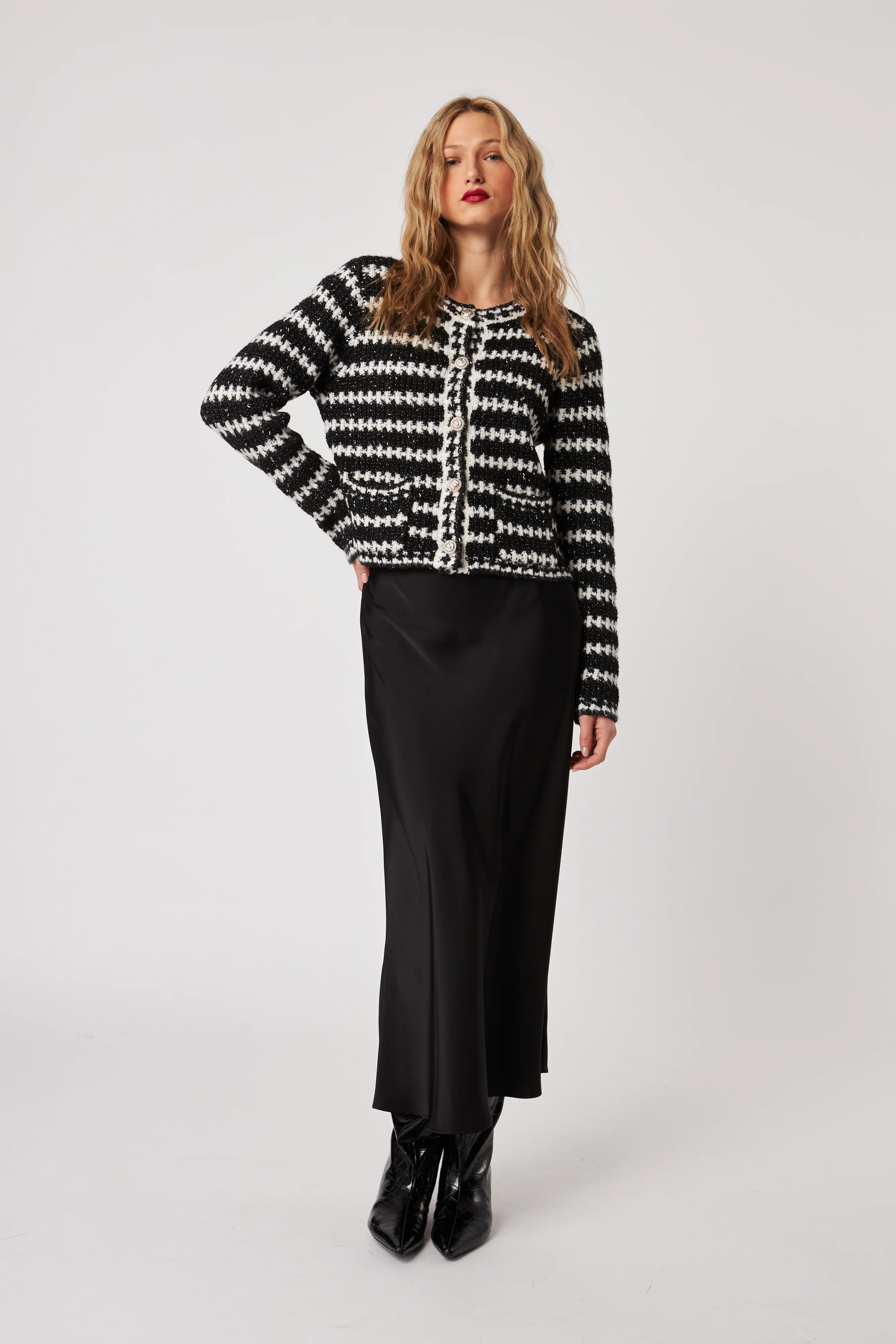 JOHN + JENN - WOMEN'S HENRI SWEATER - Image 3