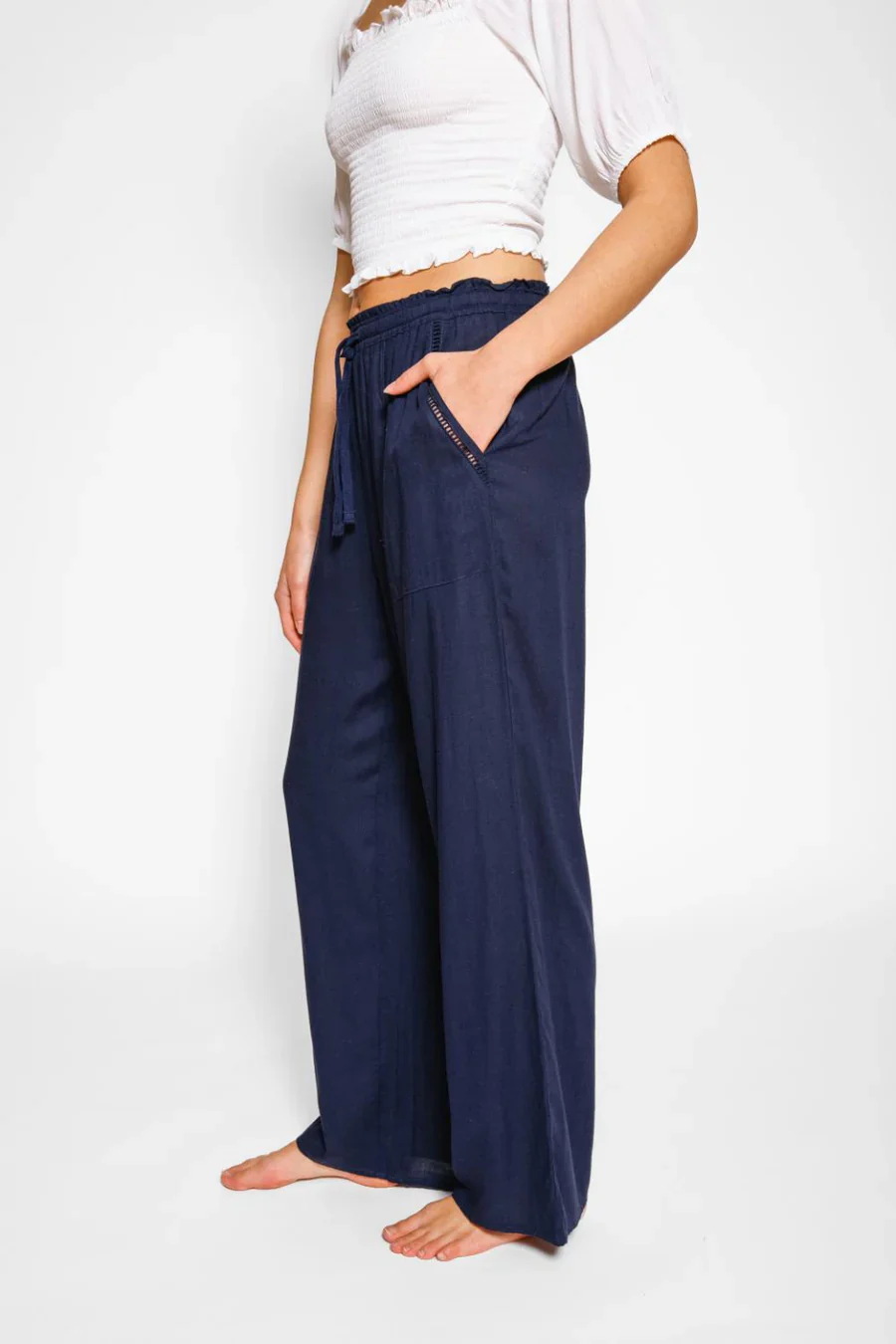 KOY RESORT- WOMEN'S CAPRI TRAVEL PANT COVER UP - Image 3