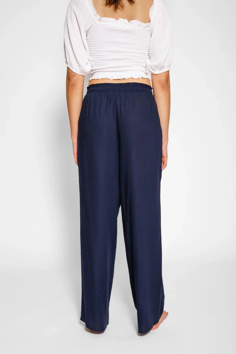 KOY RESORT- WOMEN'S CAPRI TRAVEL PANT COVER UP - Image 5