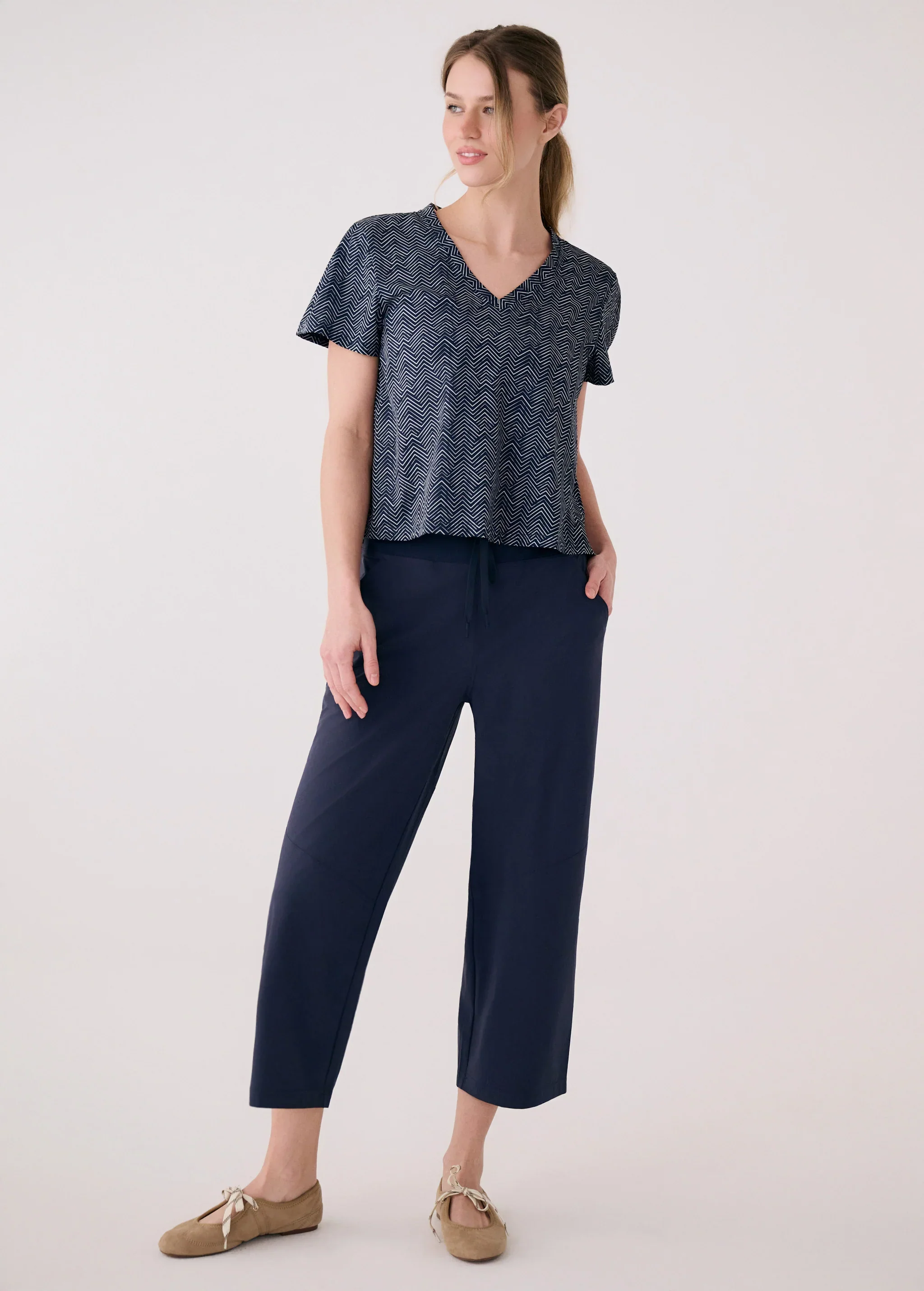 LOLE - OLIVIE V NECK TOP - Image 2
