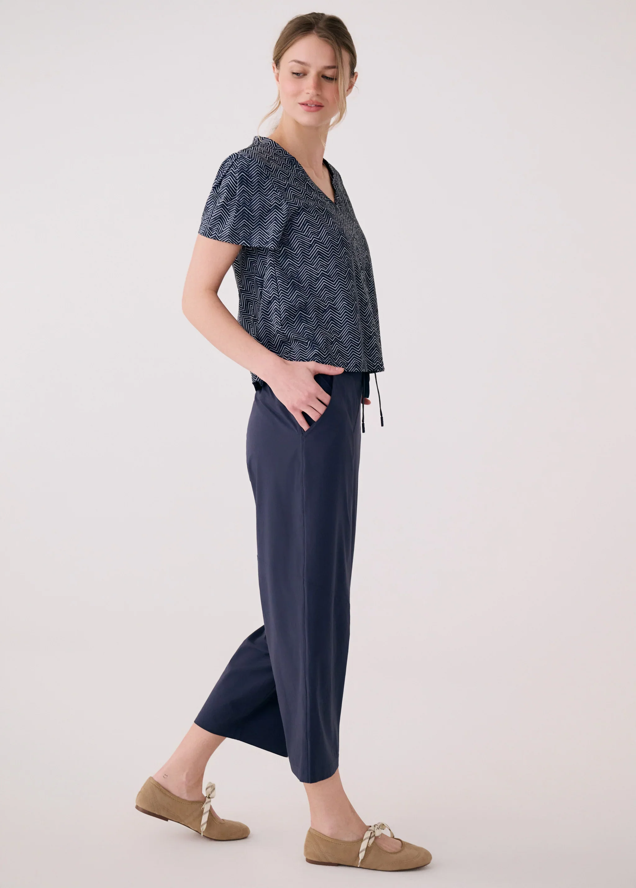 LOLE - SOFIA CROP PANT - Image 3