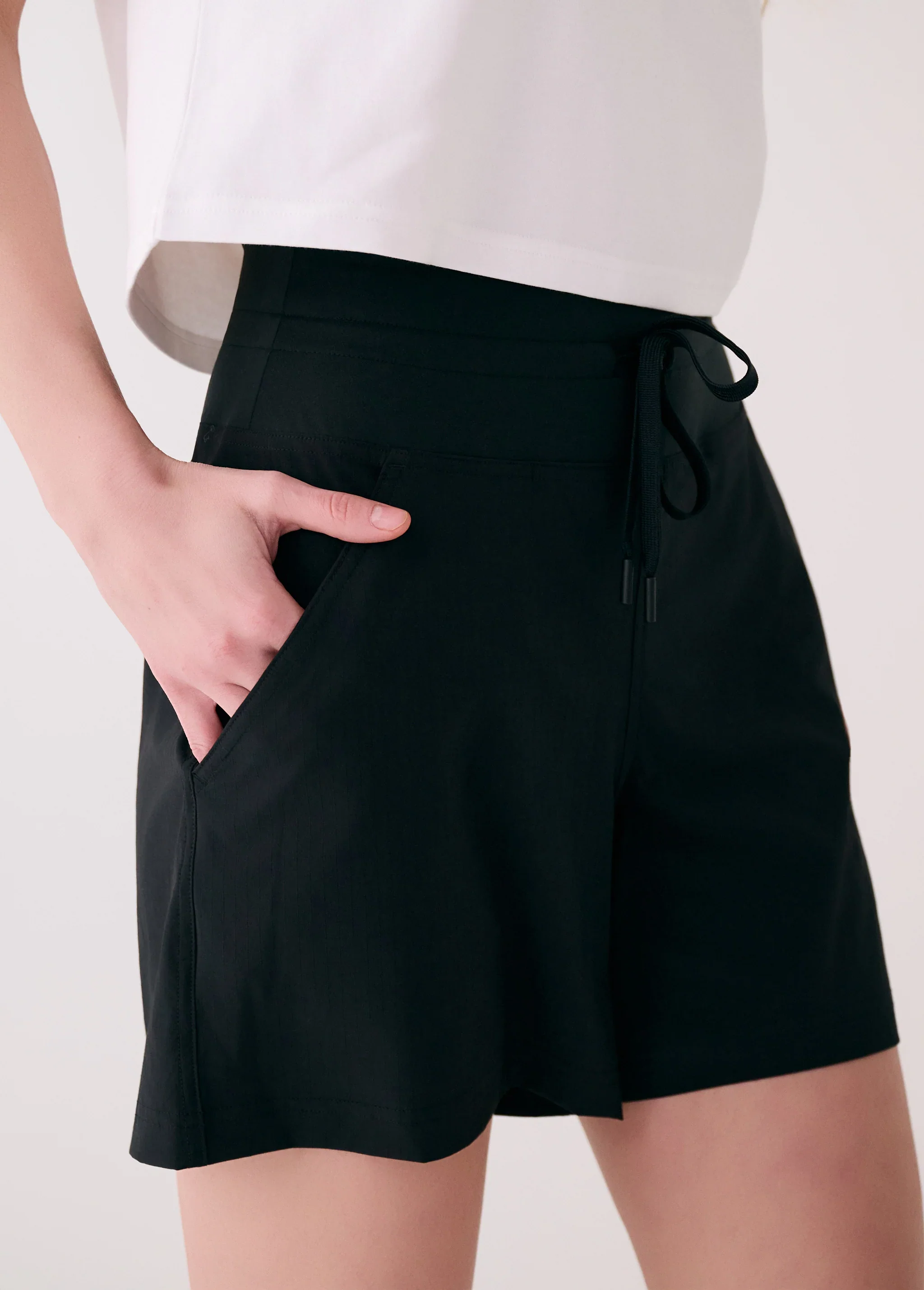 LOLE - SOFIA SHORTS - Image 6