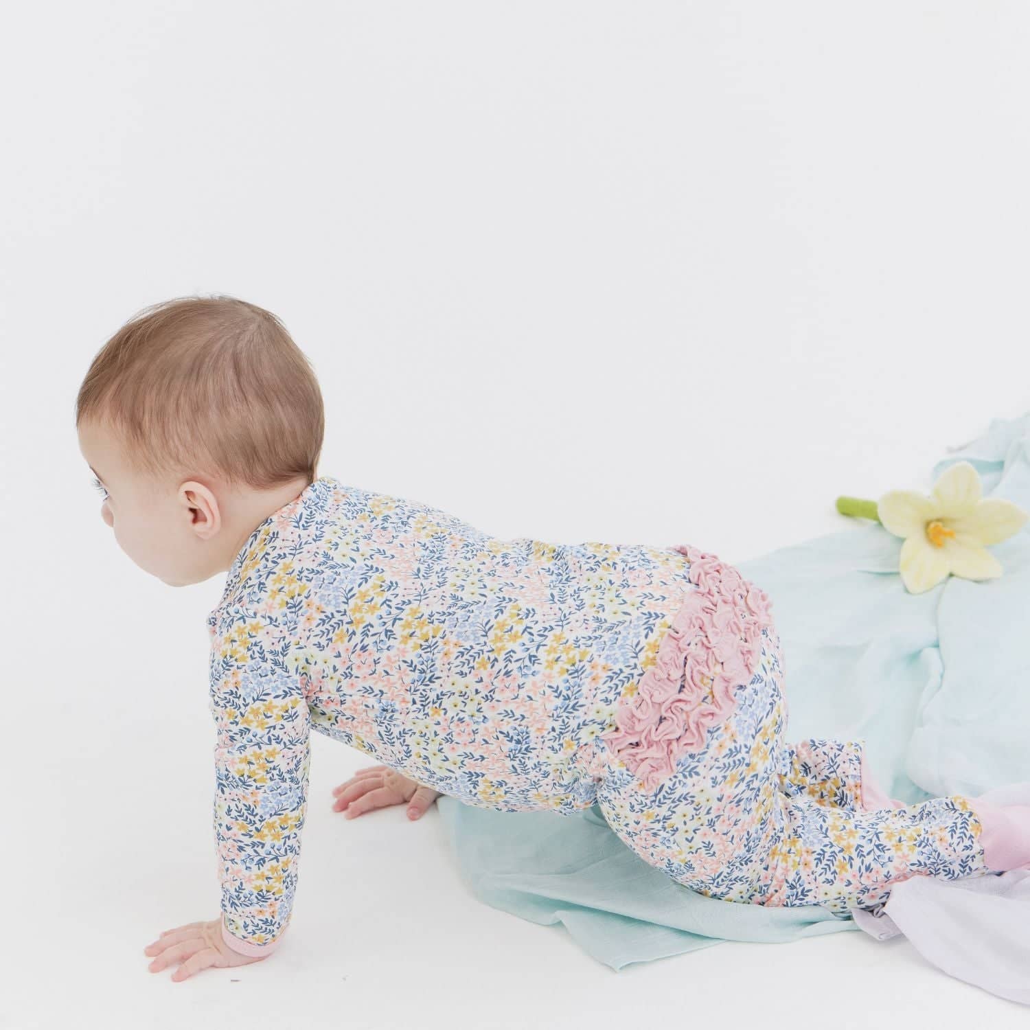 MAGNETIC ME - CHELSEA RUFFLE FOOTIE W/ RUFFLES - Image 2