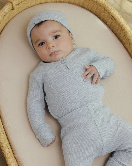 QUINCY MAE - RIBBED LONG SLEEVE ONESIE - Image 3