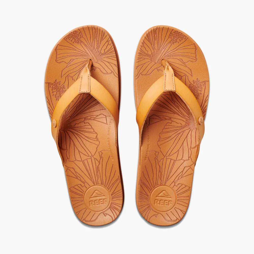 REEF- WOMEN'S CUSHION PORTO CRUZ SANDAL - Image 4