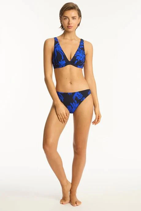 SEA LEVEL- WOMEN'S TRADWIND CHEEKY SWIM BOTTOM - Image 2