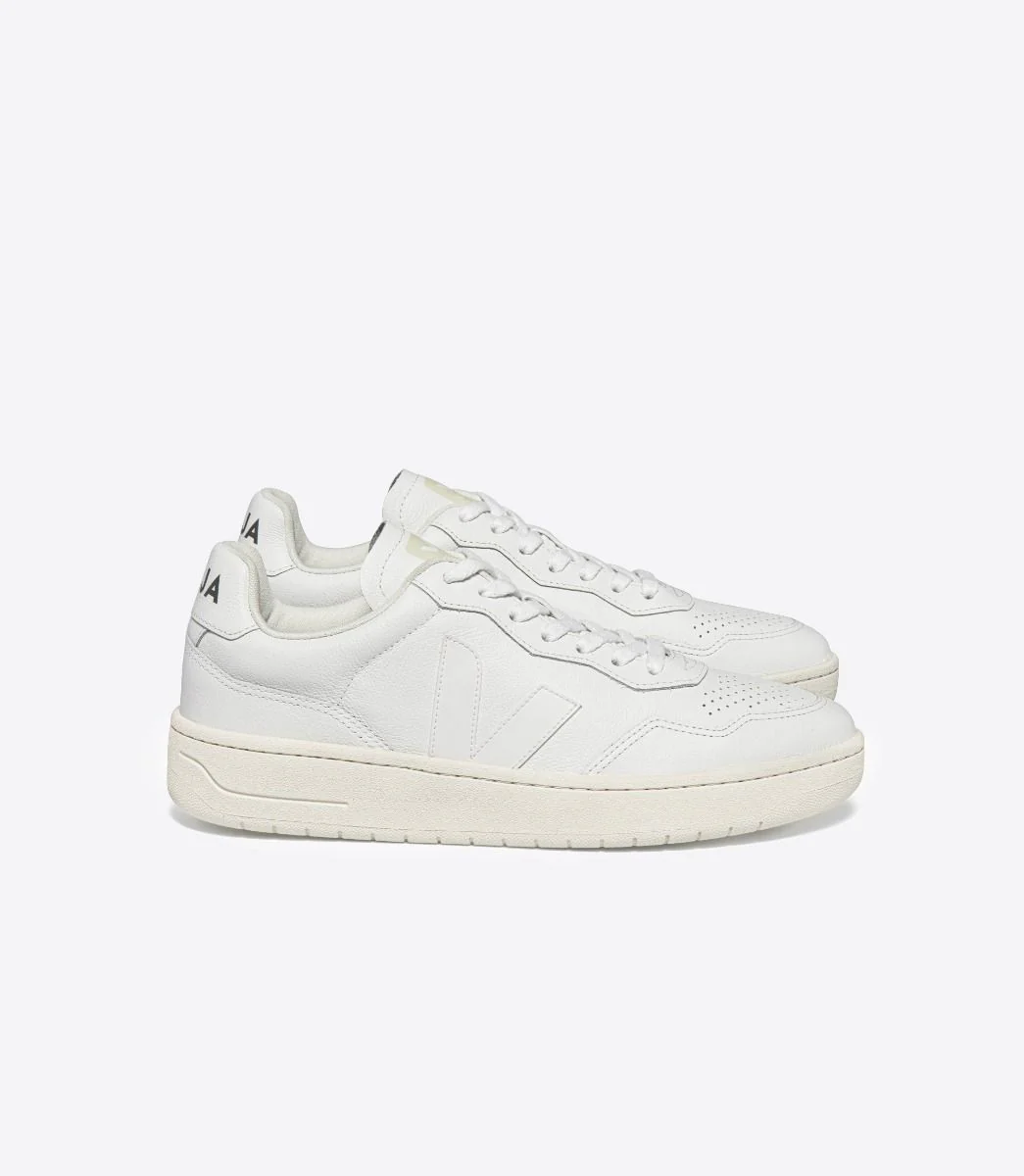 VEJA- WOMEN’S V-90 LEATHER SHOE - Image 5